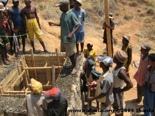 Building the water reservoir for Fiadanana Madagascar